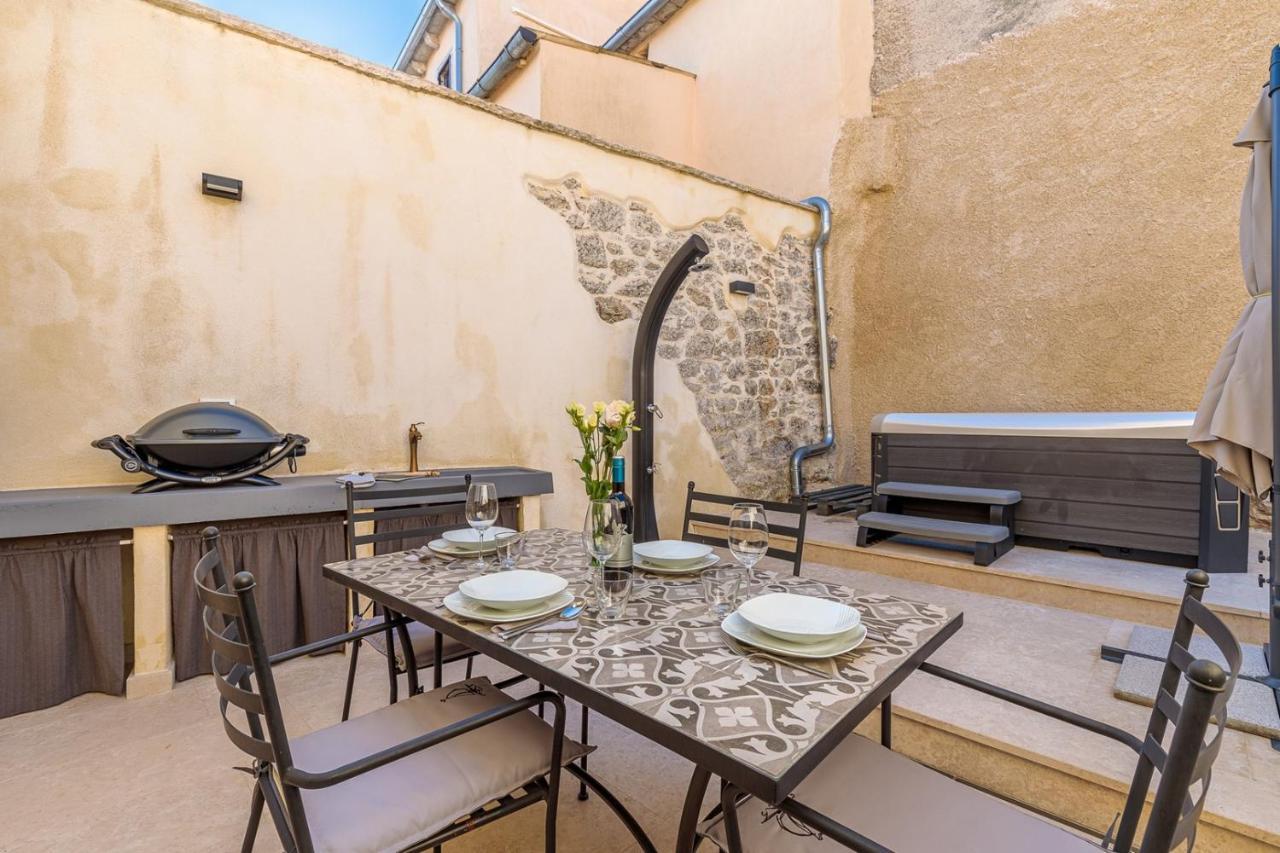 Casa Amelia In Pićan Εξωτερικό φωτογραφία